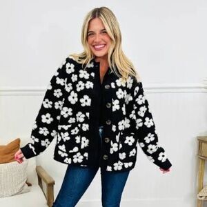 NEW MOCO Boutique Frost Florals Fleece Jacket